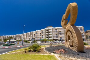 House | Exterior - Beachfront Apartment in Mogan With Ocean Views (Mogan)