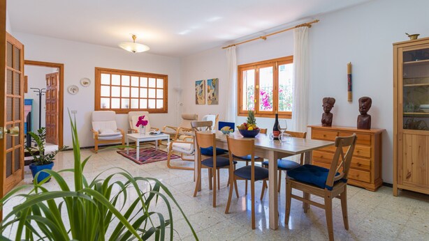 Dining - Chalet in Agaete Near Playa del Juncal (Agaete)