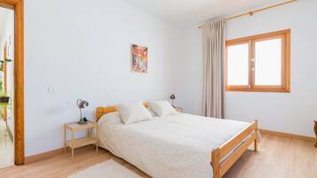 Chalet | 3 bedrooms, iron/ironing board