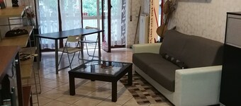 Cri apartment in Ostia, near the pine forest and a stone's throw from the sea.