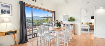 Redgum Apartment - Merrijig - Sleeps 7