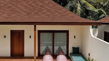Premium-villa - terrasse - udsigt til have | Terrasse/gårdhave