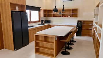 Premium Villa, Patio, Garden View | Private kitchen | Full-size fridge, microwave, oven, stovetop
