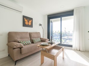 House | Living area - Studio in Las Palmas Near Las Canteras Beach (Las Palmas de Gran Canaria)