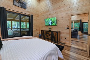 1 chambre, fer et planche à repasser, Wi-Fi gratuit, draps fournis