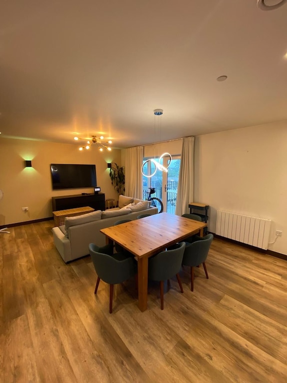 3-bedroom Apartment In Brilliant Watford With Wifi - Watford
