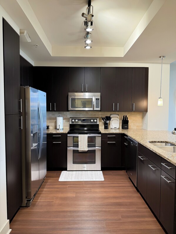Microwave, oven, stovetop, dishwasher
