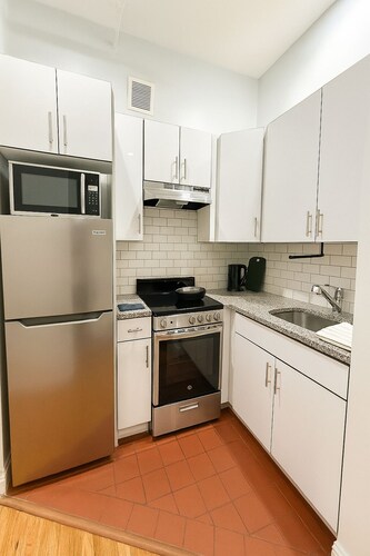 Charming Studio apartment in marvelous New York #1 with AC, WiFi
