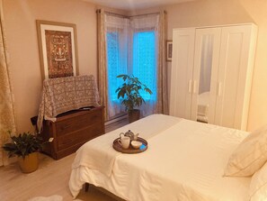 2 bedrooms, WiFi, bed sheets