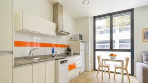 Unclassified image, 3 of 42, button - Apartment in Las Palmas Near Playa de Las Canteras (Las Palmas de Gran Canaria)