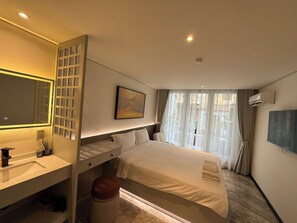 Double Room, Air conditioning, City View