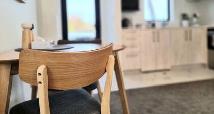 Steps from the Arena - Modern Addington Stay