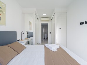 1 bedroom, iron/ironing board - Apartment in Las Palmas With Spacious Terrace (Las Palmas de Gran Canaria)