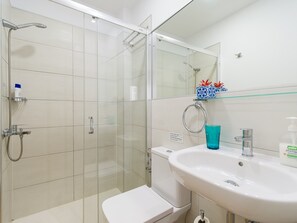 Apartamento | Banheiro | Secador de cabelo 