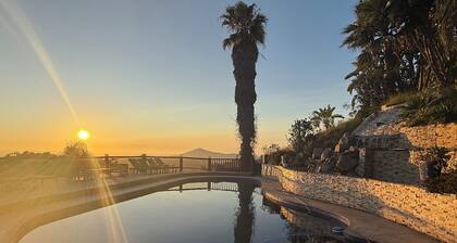 OCEAN VIEWS w/ Pool and Hot Tub in Spacious 5-Bedroom Home