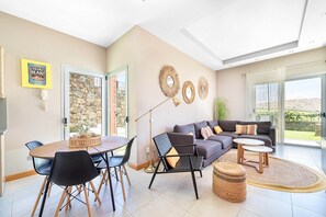 Vila | Tempat makan