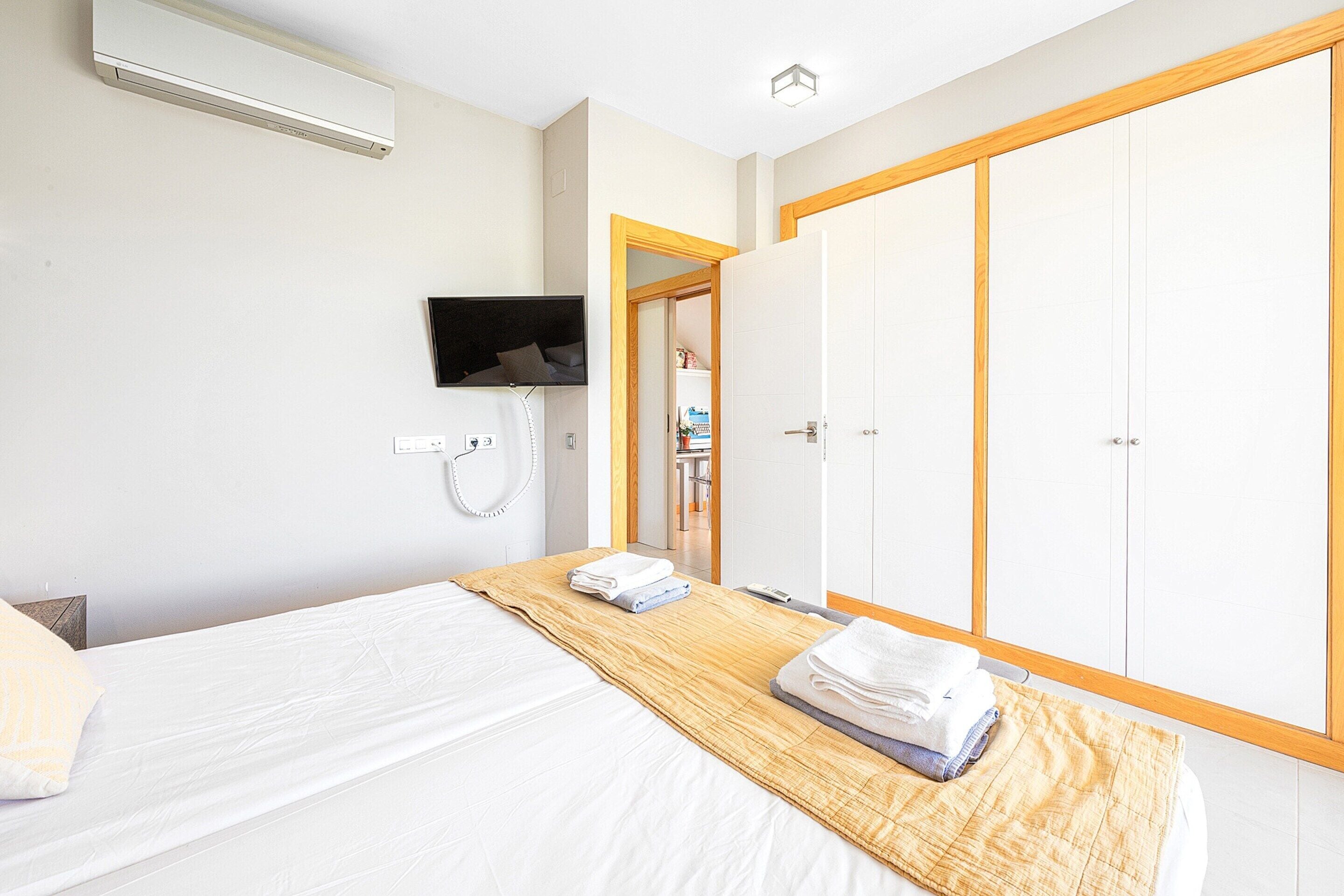 Villa | 2 bedrooms, iron/ironing board