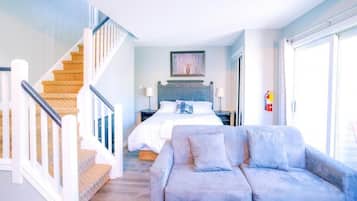 Standard Apartment, 2 Bedrooms, Non Smoking, Mountain View | Iron/ironing board, free WiFi