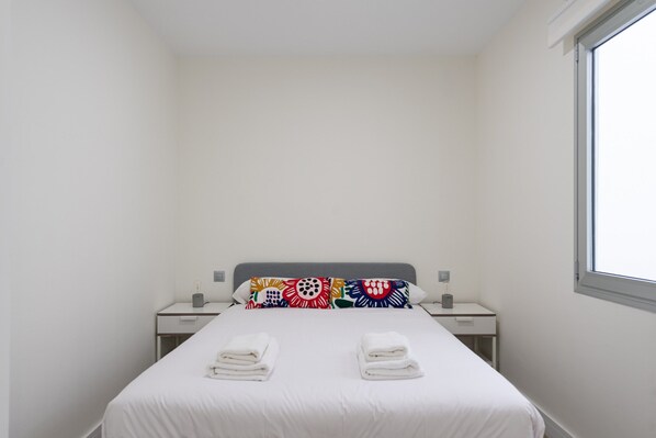 2 bedrooms, iron/ironing board - Apartment by Playa de Las Canteras Beach (Las Palmas de Gran Canaria)