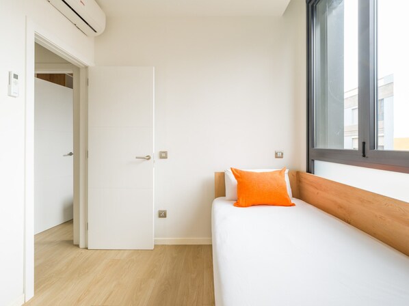 Apartment | 2 bedrooms, iron/ironing board - Seaside Apartment Near Playa Confital (Las Palmas de Gran Canaria)