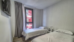 Unclassified image, 2 of 26, button - Apartment by Playa de Las Canteras Beach (Las Palmas de Gran Canaria)