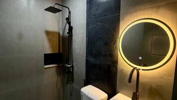 Rum - 1 sovrum - rökare - privat pool | Badrum