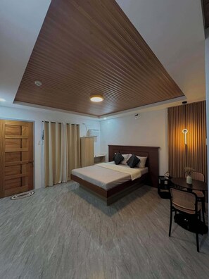 Room, 1 Bedroom, Smoking, Private Pool | 1 bedroom