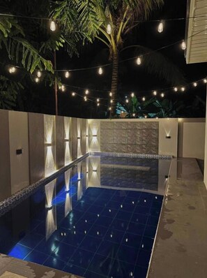 Chambre, 1 chambre, fumeurs, piscine privée | Piscine | Piscine extérieure