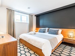 2 chambres, bureau, Wi-Fi, draps fournis