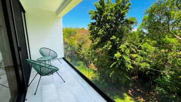 Deluxe Apartment | Terrace/patio