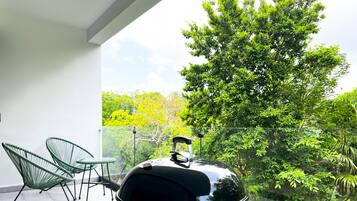 Deluxe Apartment | Terrace/patio