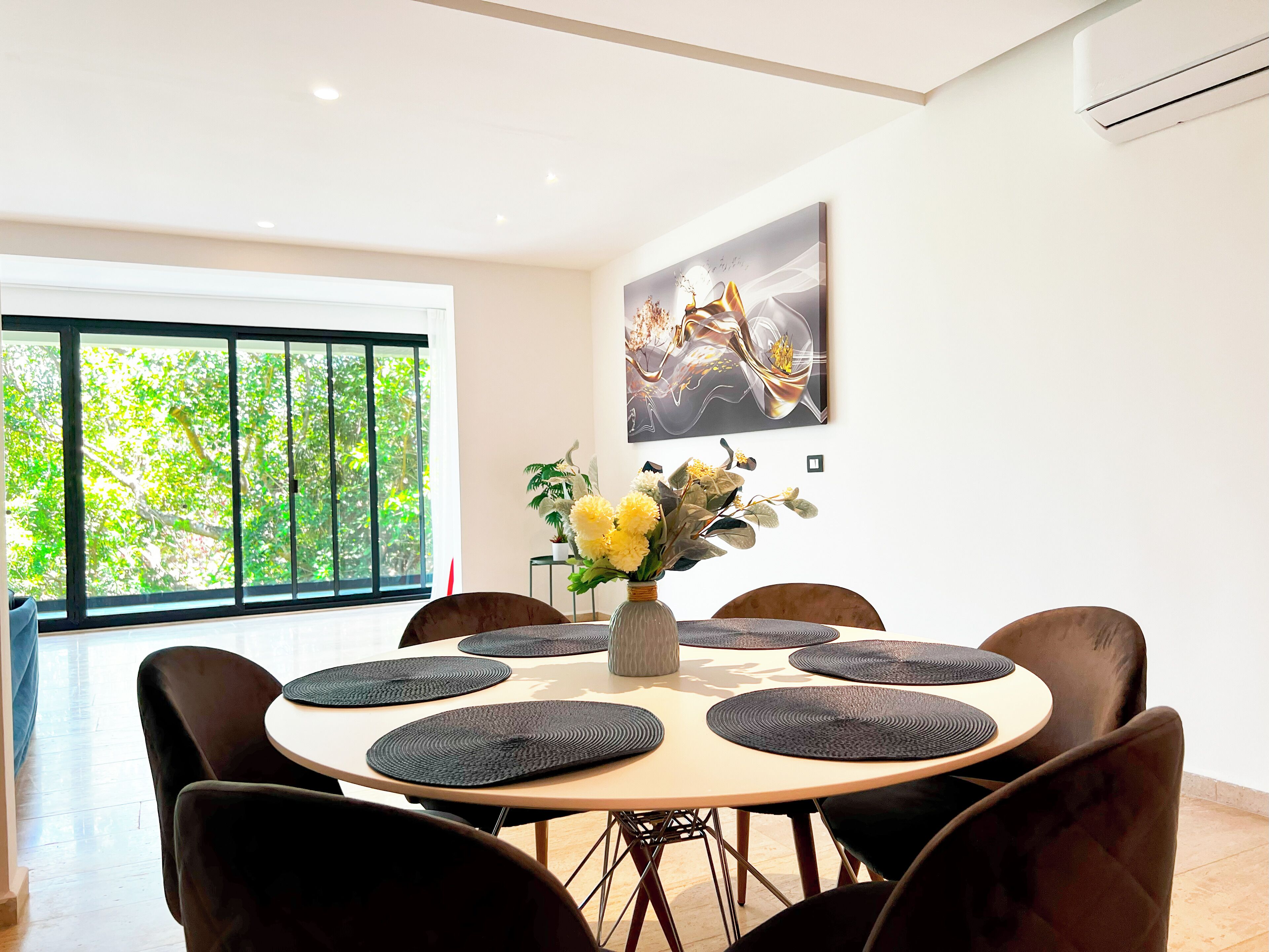 Leilighet – deluxe | Spisestue