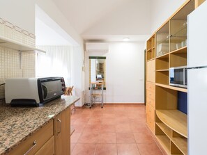 Bungalow | Living room - Bungalow in Gran Canaria Near Yumbo Center (San Bartolomé de Tirajana)