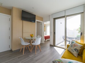 House | Living room - Holiday Home in Telde Near Playa de Melenara (Telde)