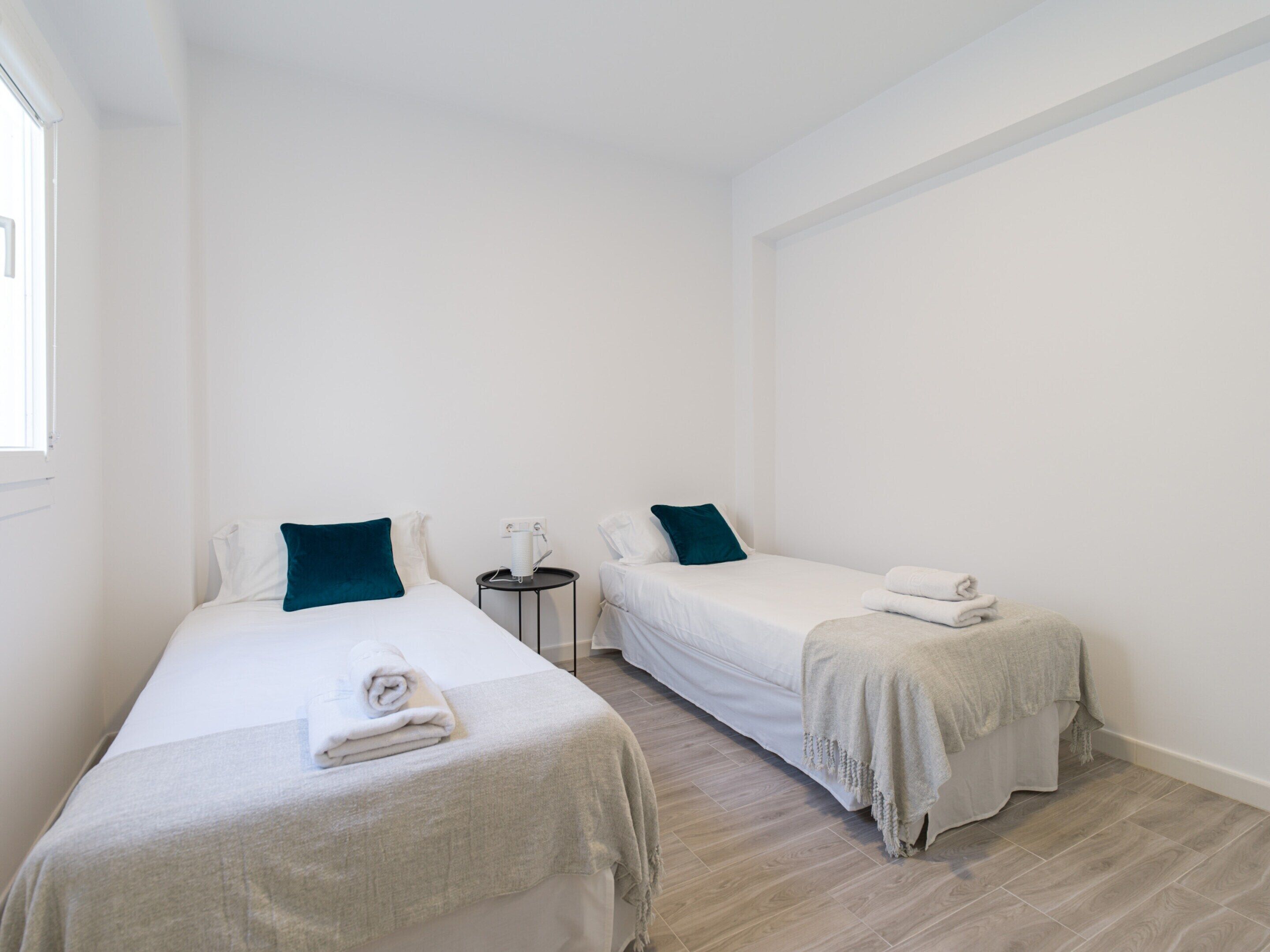3 bedrooms, iron/ironing board