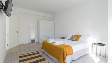 House | 3 bedrooms, iron/ironing board