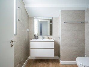 Rumah | Kamar mandi | Pengering rambut