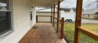 Quaint Village 4 bedroom home in Friendship IN
