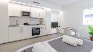 Unclassified image, 4 of 26, button - Apartment by Playa de Las Canteras Beach (Las Palmas de Gran Canaria)