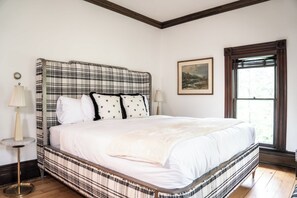 House, Multiple Beds, Kitchen, Garden View (Big Foot Valley Farmhouse) | 4 bedrooms, free WiFi - Farmhouse With Heated Pool on Almost 160 Acres! (Elkhorn)