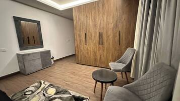 Apartment, 3 Bedrooms, Smoking, Balcony | Living area