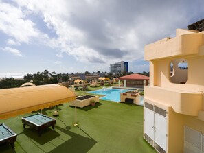 Huis | Zwembad | Een buitenzwembad