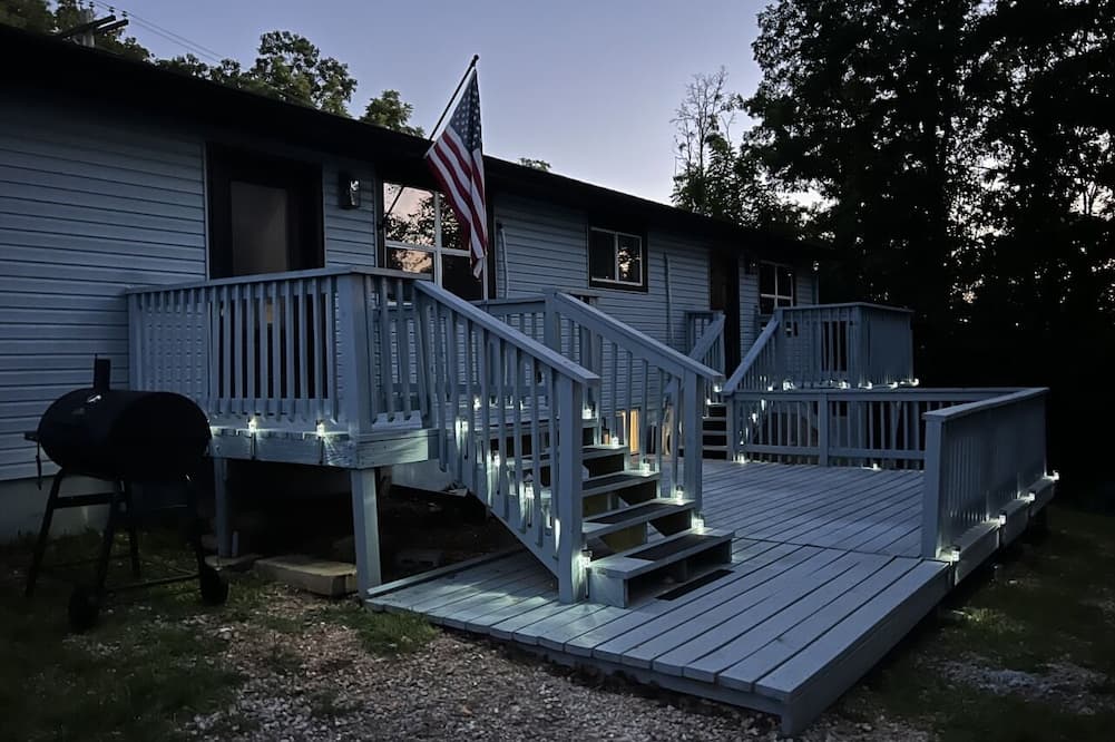 Bluebird Liberty Cottage - Devils Elbow, MO