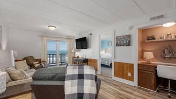 2 chambres, fer et planche Ă repasser, Wi-Fi gratuit, draps fournis