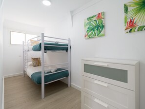 บ้านพัก | 2 ห้องนอน, เตารีด/โต๊ะรีดผ้า