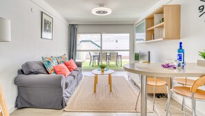 Dining - House in San Agustin Near the Beach (San Bartolomé de Tirajana)