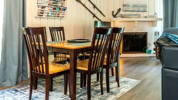 Condo, Multiple Beds, Patio, Garden View (Cozy Corner at Interlaken) | Dining