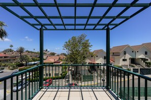 Balcony - House in Santa Brigida With Sea & Mountain Views (Santa Brigida)
