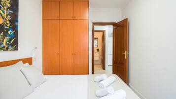 2 bedrooms, iron/ironing board
