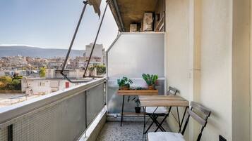 Apartment, 2 Bedrooms, Kitchen, City View | Balcony